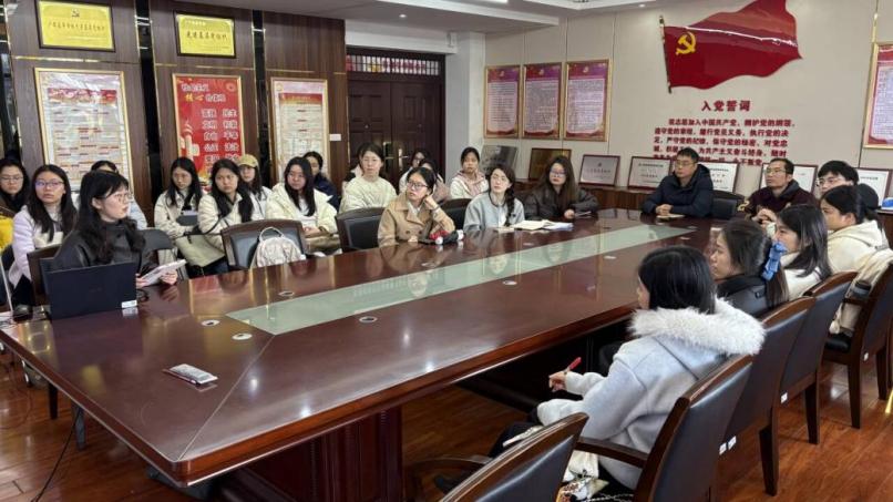 学院组织召开2026届考研复试...