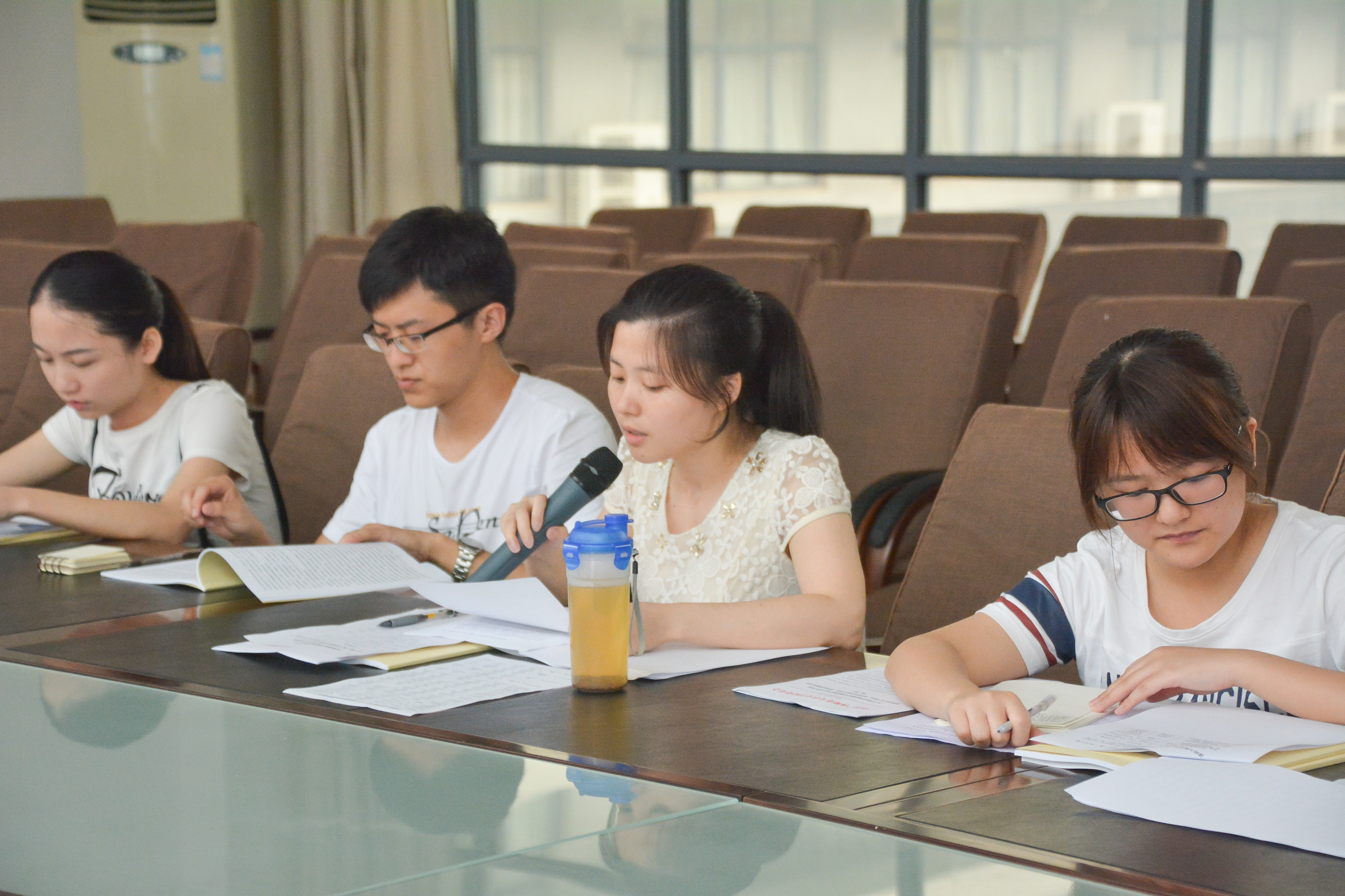 04各党支部代表发言